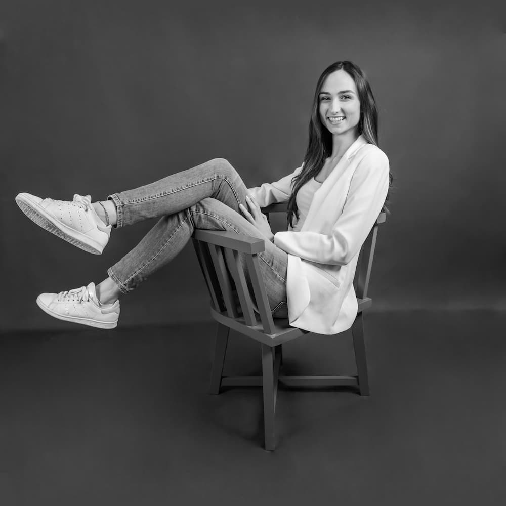 DESIGN & CONTENT CREATOR